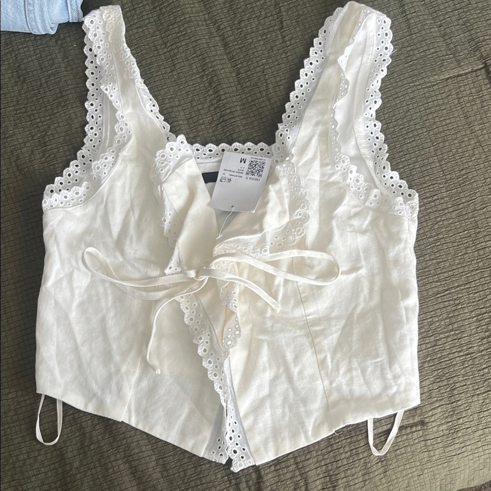 Forever 21 Cream Lace Detail Blouse